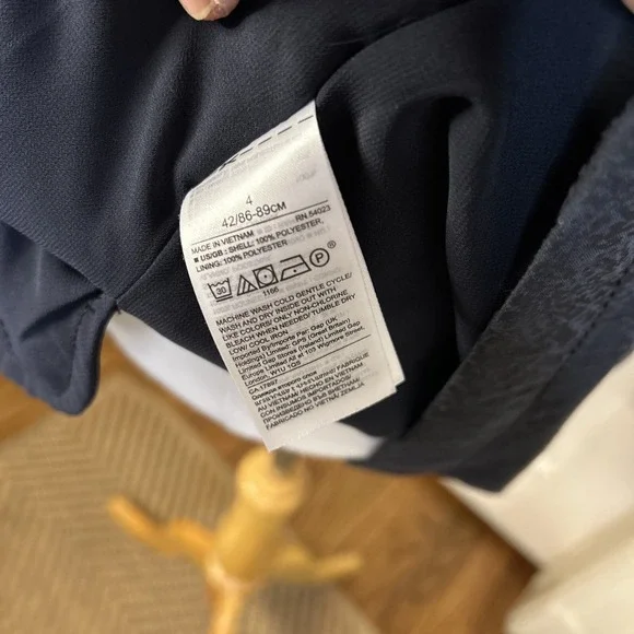 Banana republic Navy women's dress size 4 LS With Pockets subtle snakeskin print - Picture 12 of 16